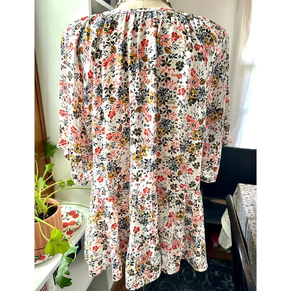Loft Floral Tiered Top - Picture 10 of 12